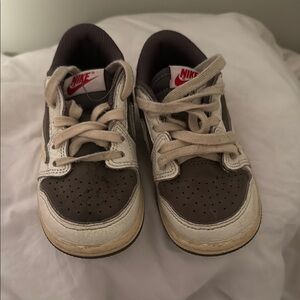 Nike Kids' Black and White Sneakers